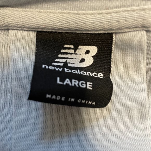 Gray New Balance Hooded Sweatshirt - womens large - Picture 2 of 2